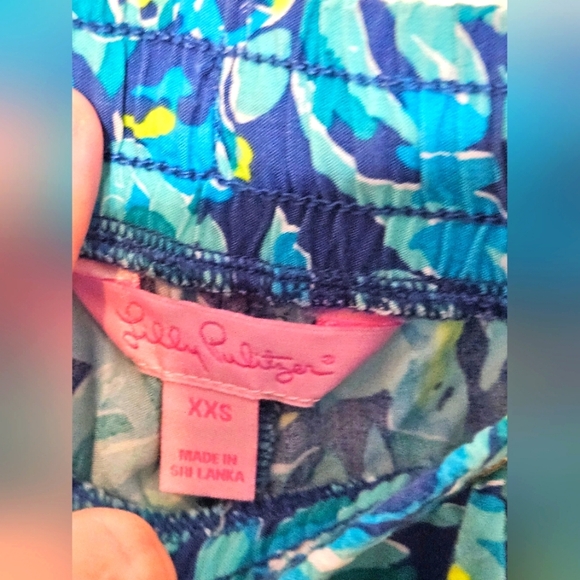 Lilly Pulitzer Katia Short Women XXS Navy Aqua Leaf Print Loose Fit Shorts - Picture 3 of 3